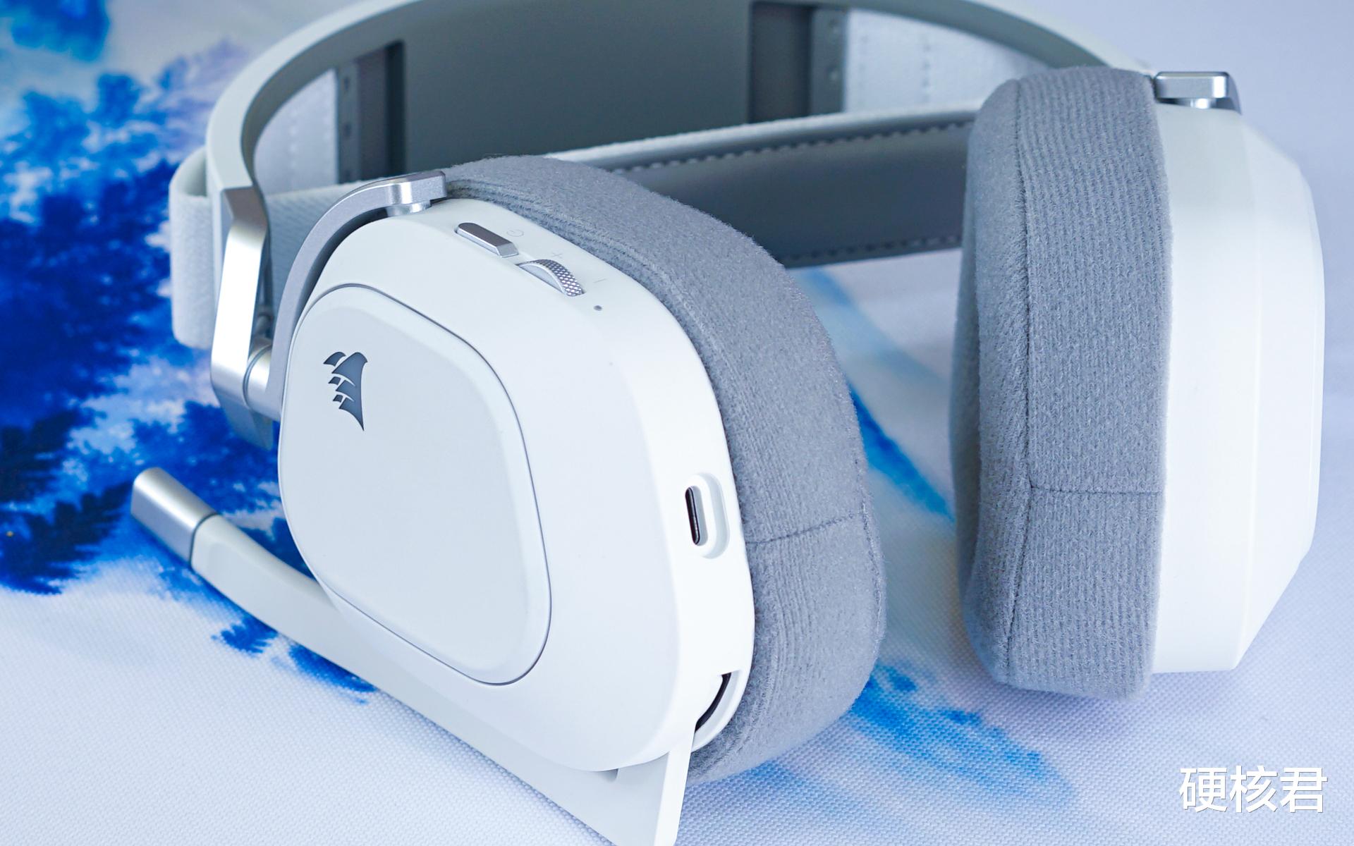 耳机|享受电竞音效的沉浸盛宴！美商海盗船HS80白色版耳机体验！