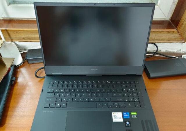 惠普|惠普暗影精灵8pro怎么样?跑分散热如何?使用评测