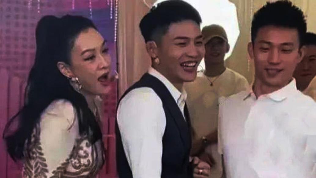 钟丽缇|知名网红直播间爆猛料：钟丽缇出场费仅有五千元