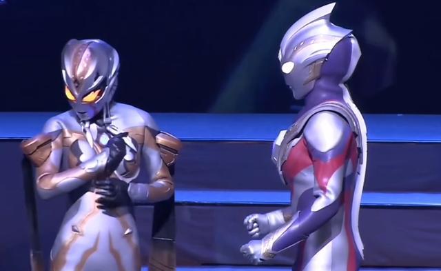 舞臺劇|特利迦奧特曼舞臺劇官方發糖卡爾蜜拉女友力十足劍悟迎來春天