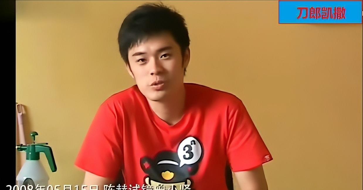 武装|“大长腿女神”的瓜！她不该被漫画戏耍