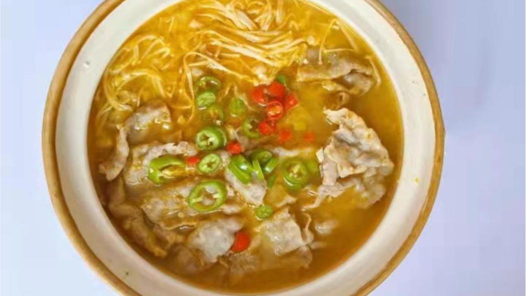 金针菇肥牛|寒冬，常给家人吃这菜，热乎乎暖和和，解馋开胃，老公孩子都爱吃