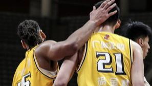 奥卡福|绝了！两战32分16板！NBA探花秀真炸啊！他真能成CBA第一中锋