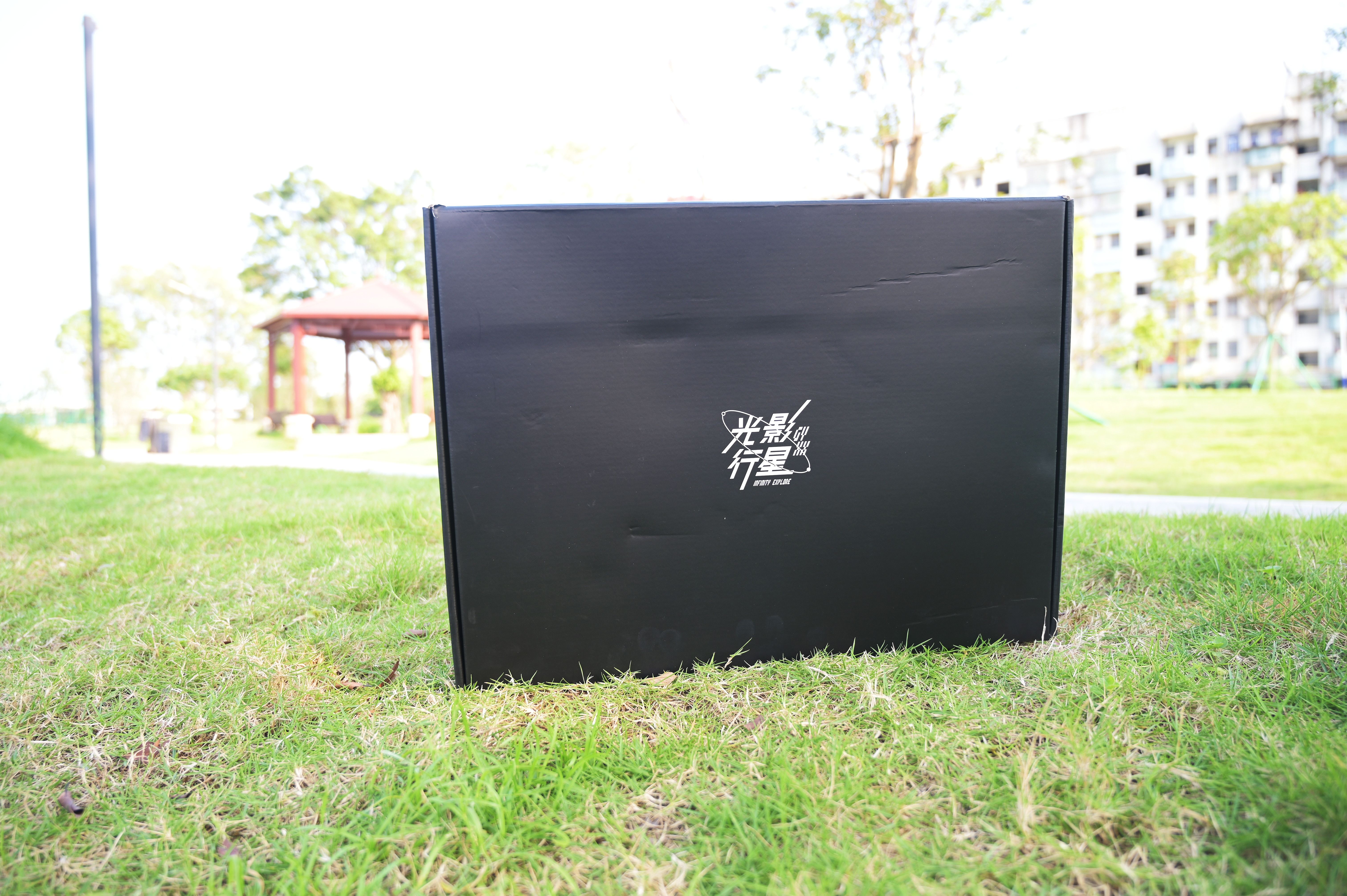 |独立单反、笔记本空间依然细节满满 光影行星盖亚斜挎摄影包试用