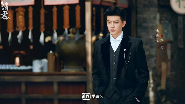 李沁|CCTV预热宣传，任嘉伦、李沁新剧预约突破50万，爱奇艺真是捡宝了