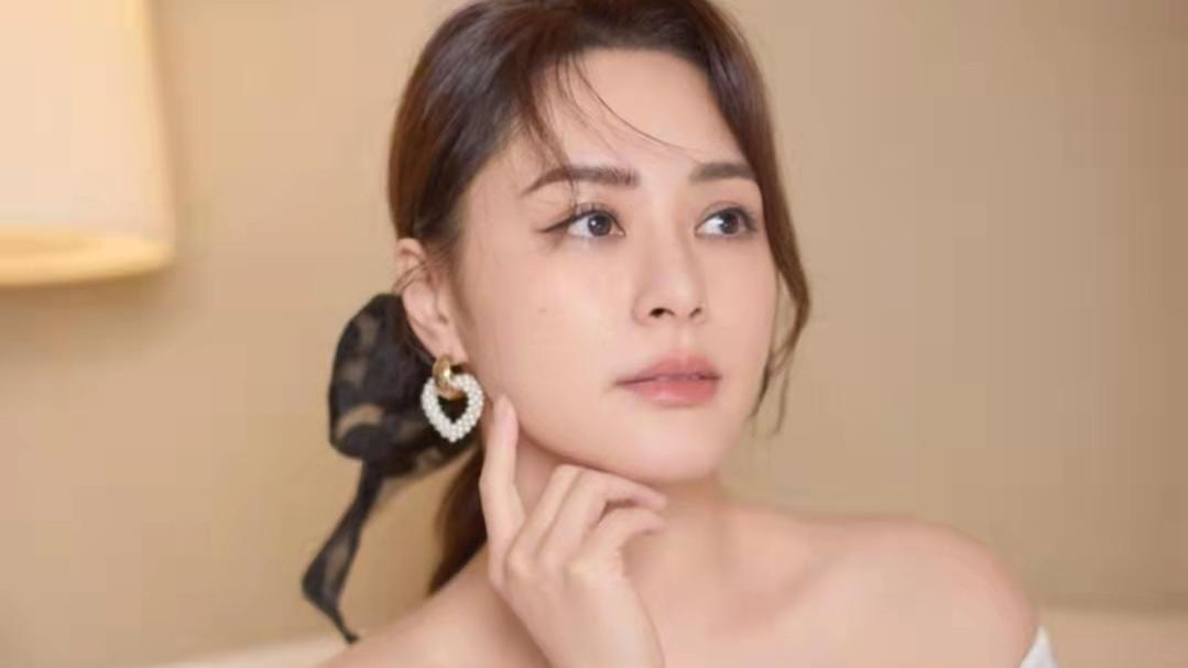 阿娇|认因心急而离婚收场！知名港星现享受单身，直言身边从不缺小鲜肉