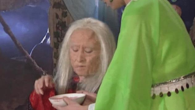 西游记|《西游记》那条大蟒蛇居然不是道具？看了现场花絮就知道了！