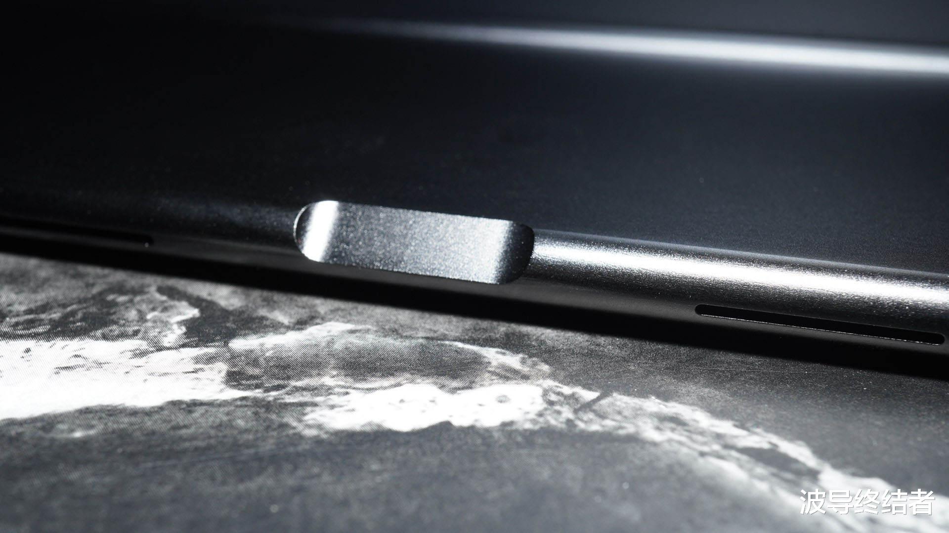 高通骁龙|这块屏幕好色!EHOMEWEI Q1 便携显示器