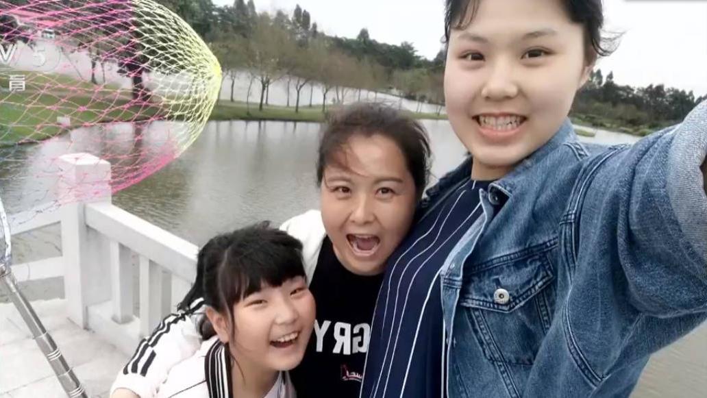 中超|女篮未来之星！李月汝妹妹13岁190cm，与女篮小姚明组内线双塔！
