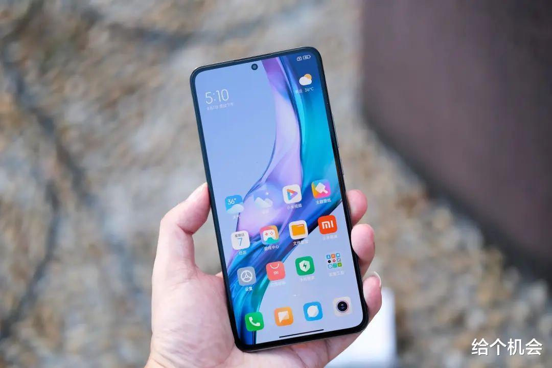 |2022年最成功的4款国产手机，基础体验让人满意，价格也不昂贵