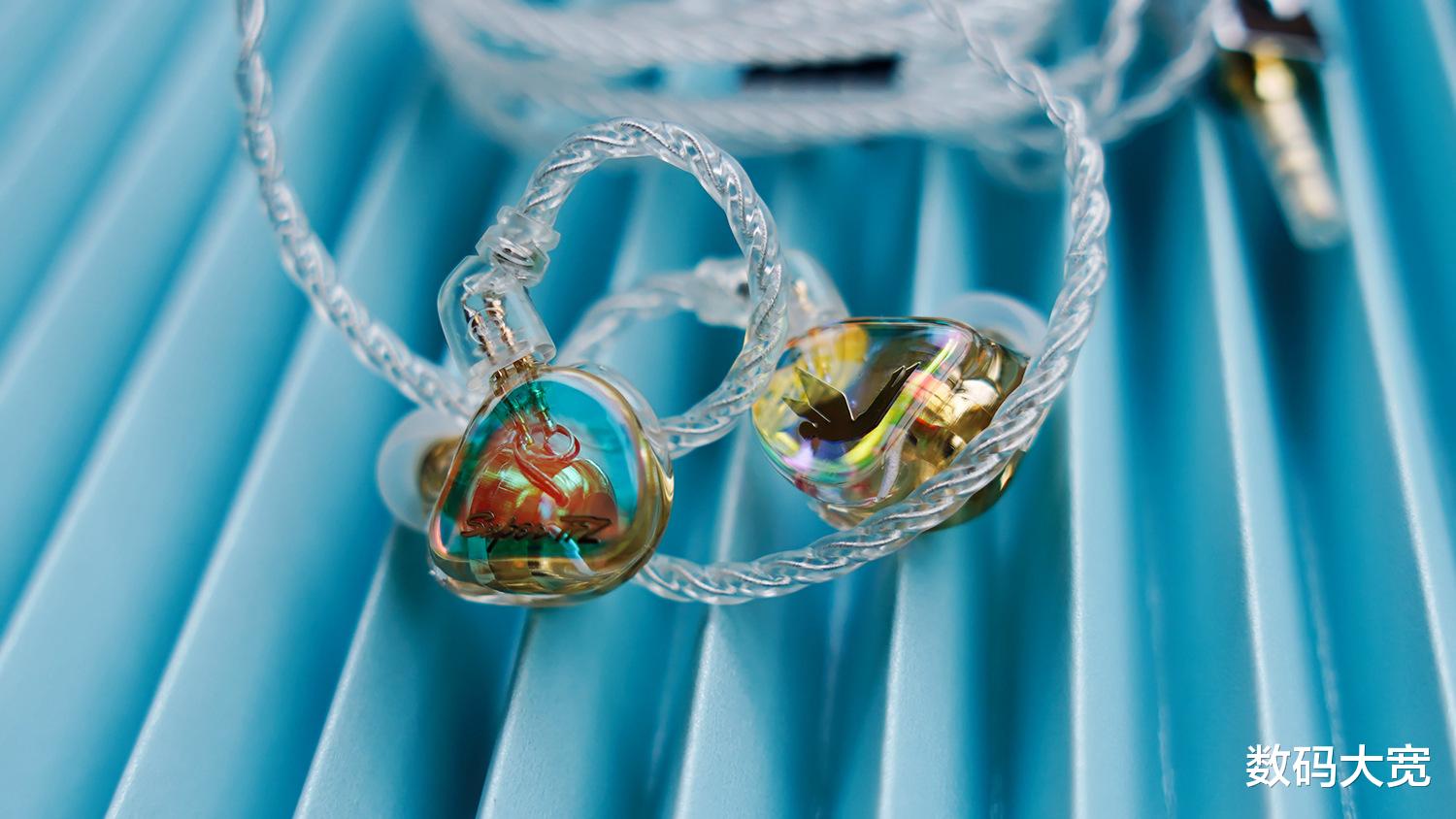 耳机|SUPERTFZ FORCE1:一条拿出手就惊艳全场的耳机