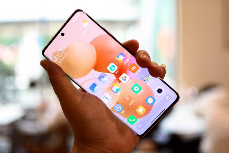 硬盘|小米12S升级点无悬念,小米12价格跌至新低,还能买吗?