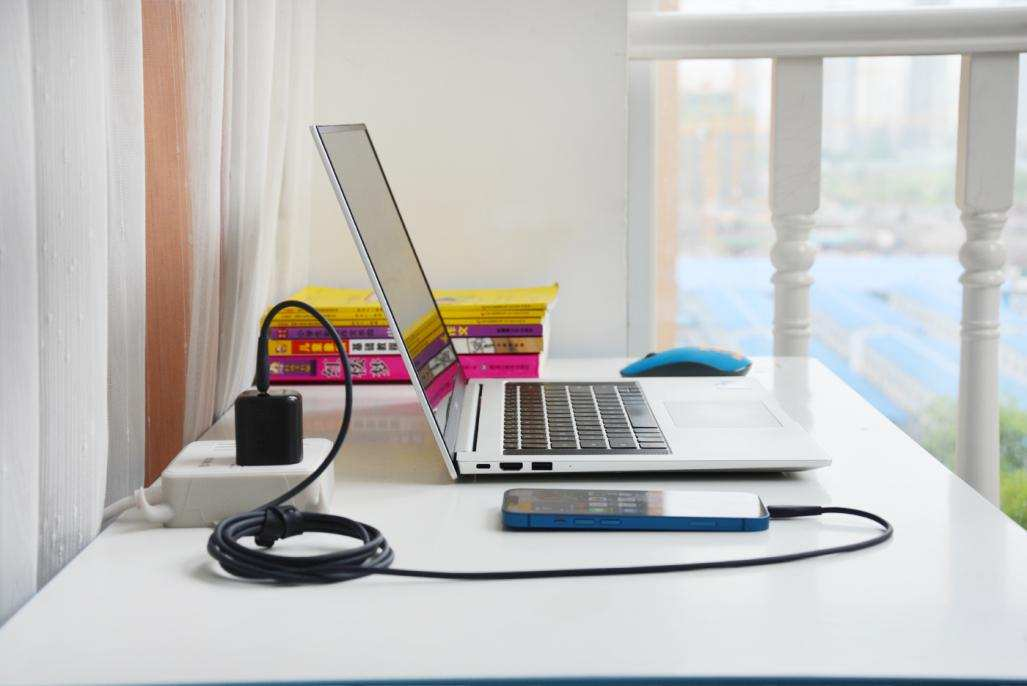 联想|iPhone新快充,图拉斯30W氮化镓开启全新快充时代