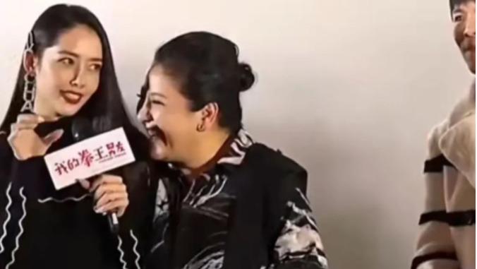 谢娜|郭碧婷，太硬气了！在大名鼎鼎的向家面前，都能如此傲娇的不低头