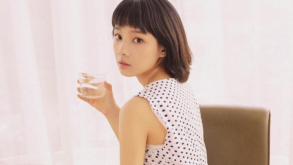 鲁照华|鲁照华 | 写真019期 眉清目秀的短发女孩，清纯干净溢出屏幕