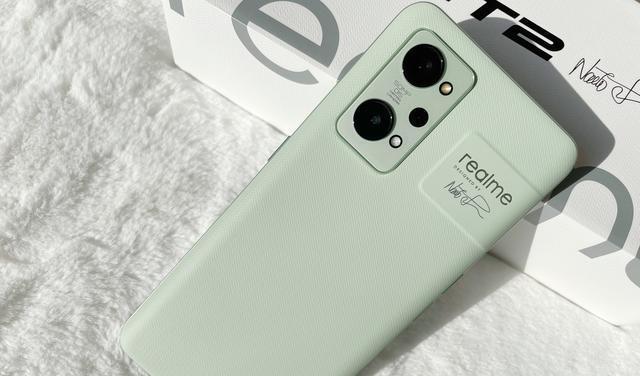 高通骁龙|骁龙888加速离场,直面屏+5000万三摄,12+256G仅2419元