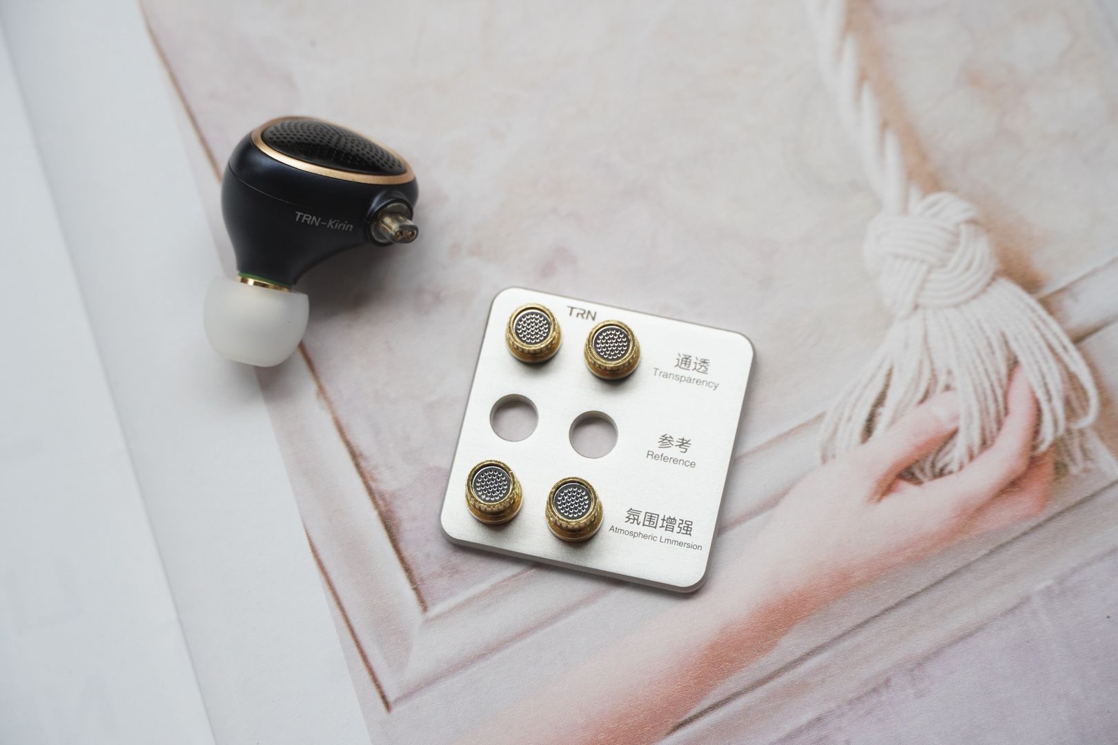 耳机|不到千元的平板振膜耳机究竟如何？TRN Kirin麒麟平板振膜耳机体验