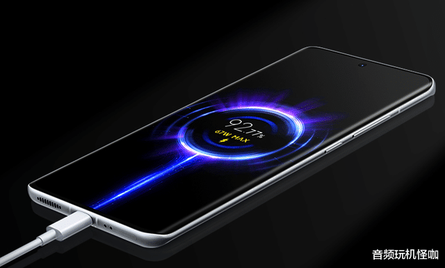 小米科技|新机售价3999元起，从表面配置看确实很感人，但是有多少人知道本源