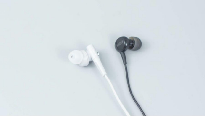 英特尔|有线耳机发烧友福利，四款高音质有线耳机评测