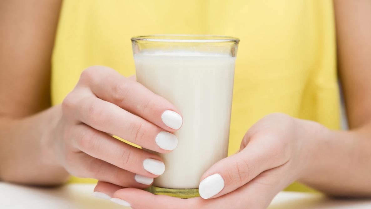 治疗方法|喝牛奶可以给老人的身体带来什么好处？医生：好处有3种