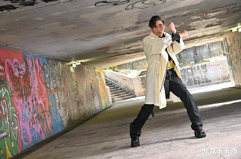 香克斯|假面骑士juuga变身动作官方分解图 究极空我味十足的令和超变身