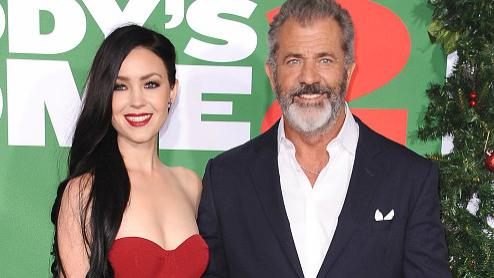 梅尔·吉布森|大叔恋？老夫少妻组合，小李子大23岁，梅尔·吉布森大35岁