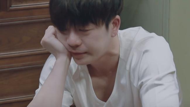 王栎鑫|后悔离婚了？王栎鑫骂自己活该！含泪表白吴雅婷：你永远是我真爱