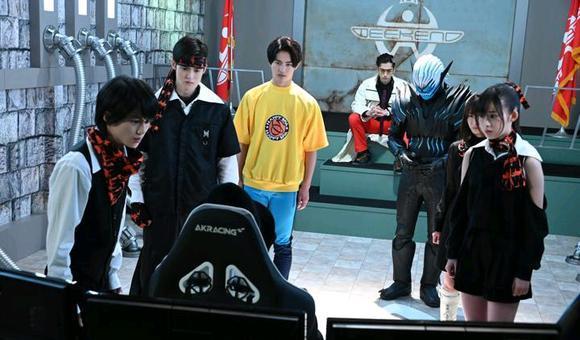 |假面骑士revice:最终形态对决基夫,颜艺王赤石来袭,新形态登场