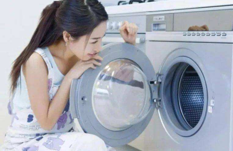 联想|洗衣机用完后,“开盖”还是“关盖”好?难怪衣服洗完还黏糊糊的