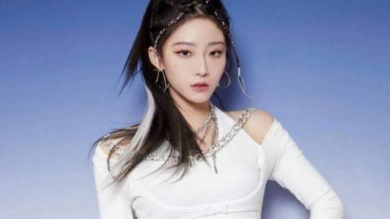 金泰妍|喻言回应抄袭金泰妍MV元素：个人风格就是如此！