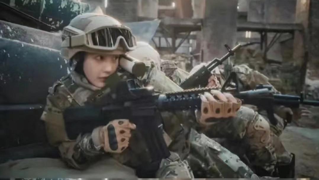 杨丽萍|9位女明星扮演的特种兵！李一桐和侯梦莎才是真的英姿飒爽