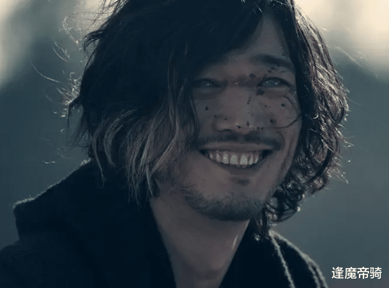 刃牙|从来动漫界“父慈子孝”,都是老爹一方获胜,他却是个“例外”