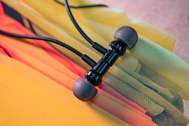 蓝牙耳机|声价比拉满,佩戴舒适、不怕丢的宝藏款HIFIMAN BW600蓝牙耳机