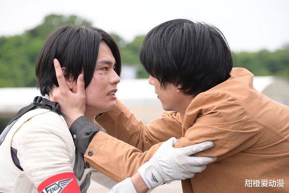 预告|假面骑士revice:大二获得全新形态,与evil融合,门田再次变身!