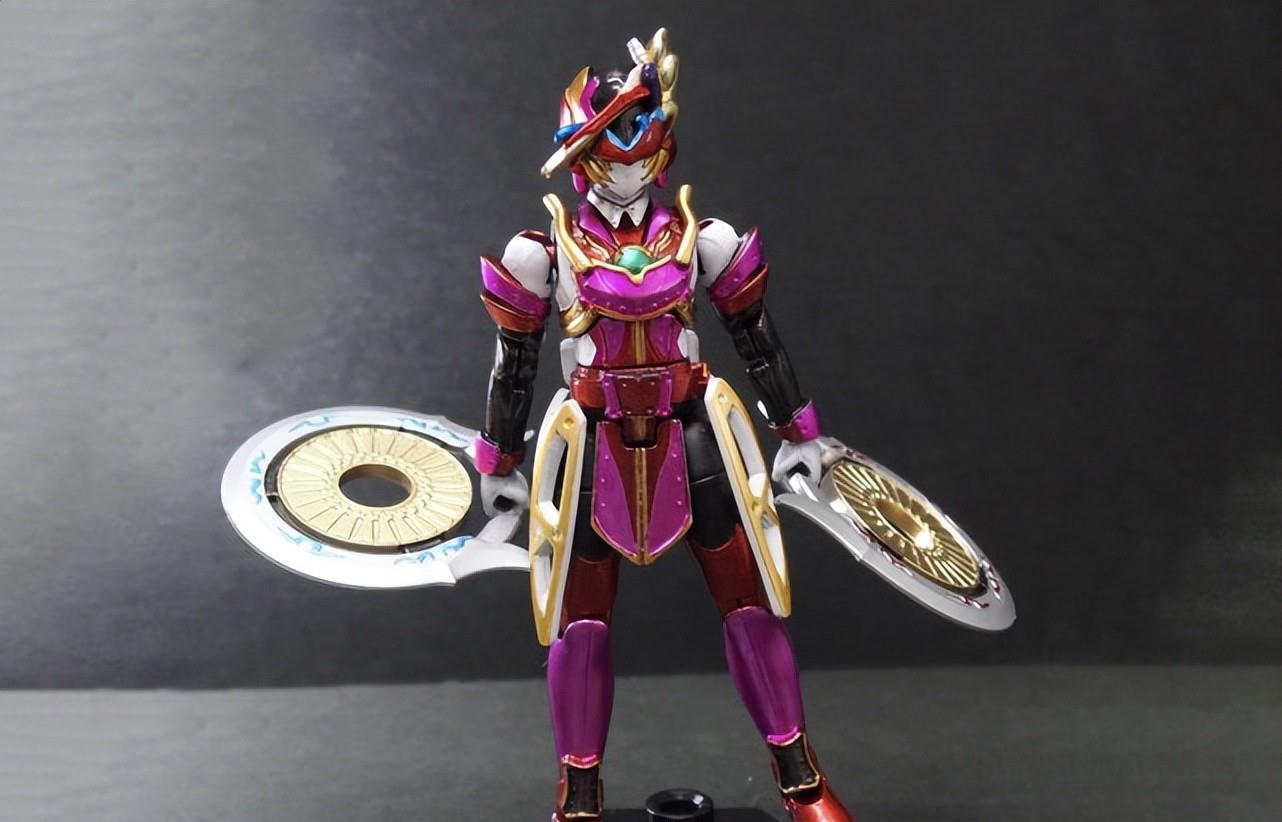 手办|花30元回收破损手办，组装后升值10倍，漫迷却觉得亏大了