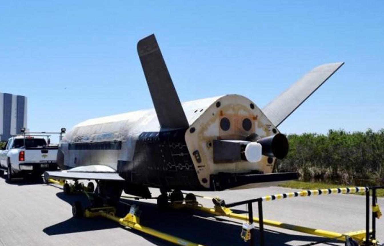 国产空天飞行器首飞成功，钱学森曾预判：要在空天飞机上显身手