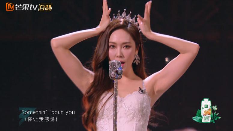 王心凌|王心凌男孩再发力，王心凌经典串烧全场大合唱，赢了谭维维郑秀妍