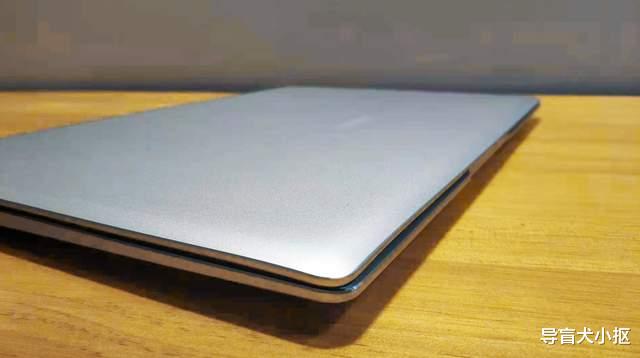 神舟|大屏轻薄本的标杆,神舟优雅x5体验,轻松应对办公和平面设计