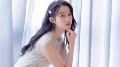 关晓彤|娱乐圈公认的5大“腿精”，关晓彤垫底，第一名脖子以下全是腿