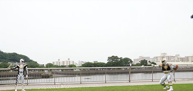 预告|暴太郎战队咚兄弟21话预告前代猿哥兄弟登场牙连者VS暴连杀手