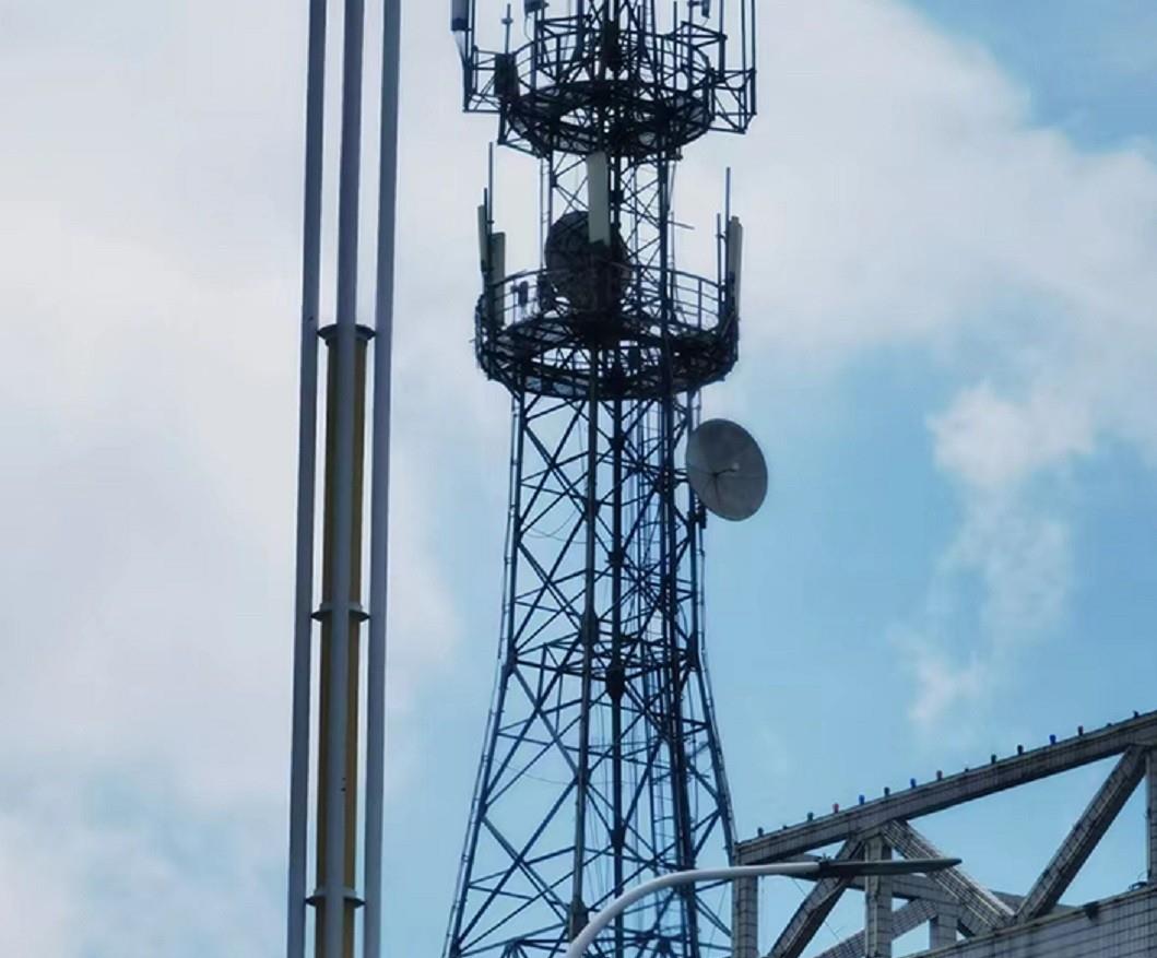 英特尔|手机关机拔卡仍能追踪,但为何没去中高风险地区,行程卡还带星?