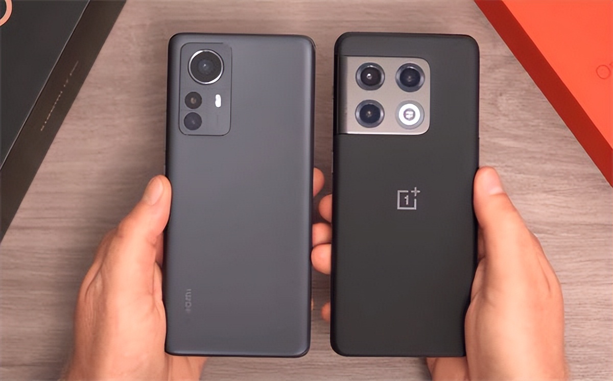 一加科技|6.18大战开启,小米12 Pro和一加10 Pro同时降价,该怎么选?