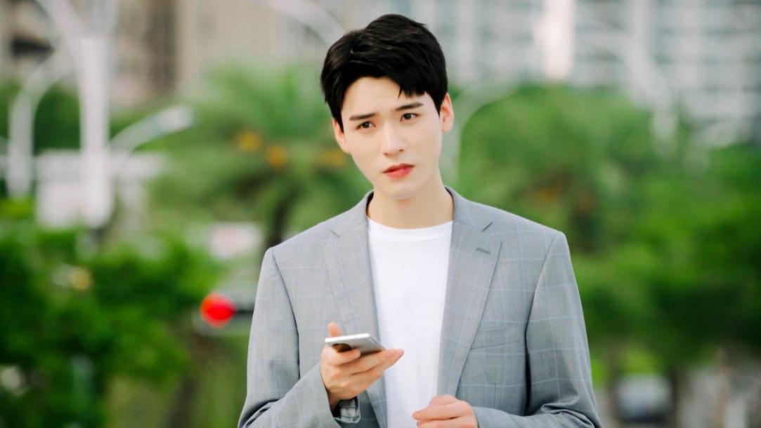 |积压3年终上星，完结月余，拿下年榜亚军，这剧凭啥这么“横”？