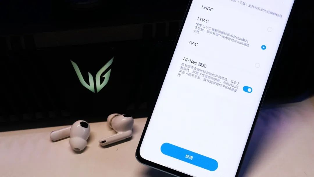 OPPO|OPPO Enco X2竟然以一次固件升级就打破了品牌间的壁垒！？