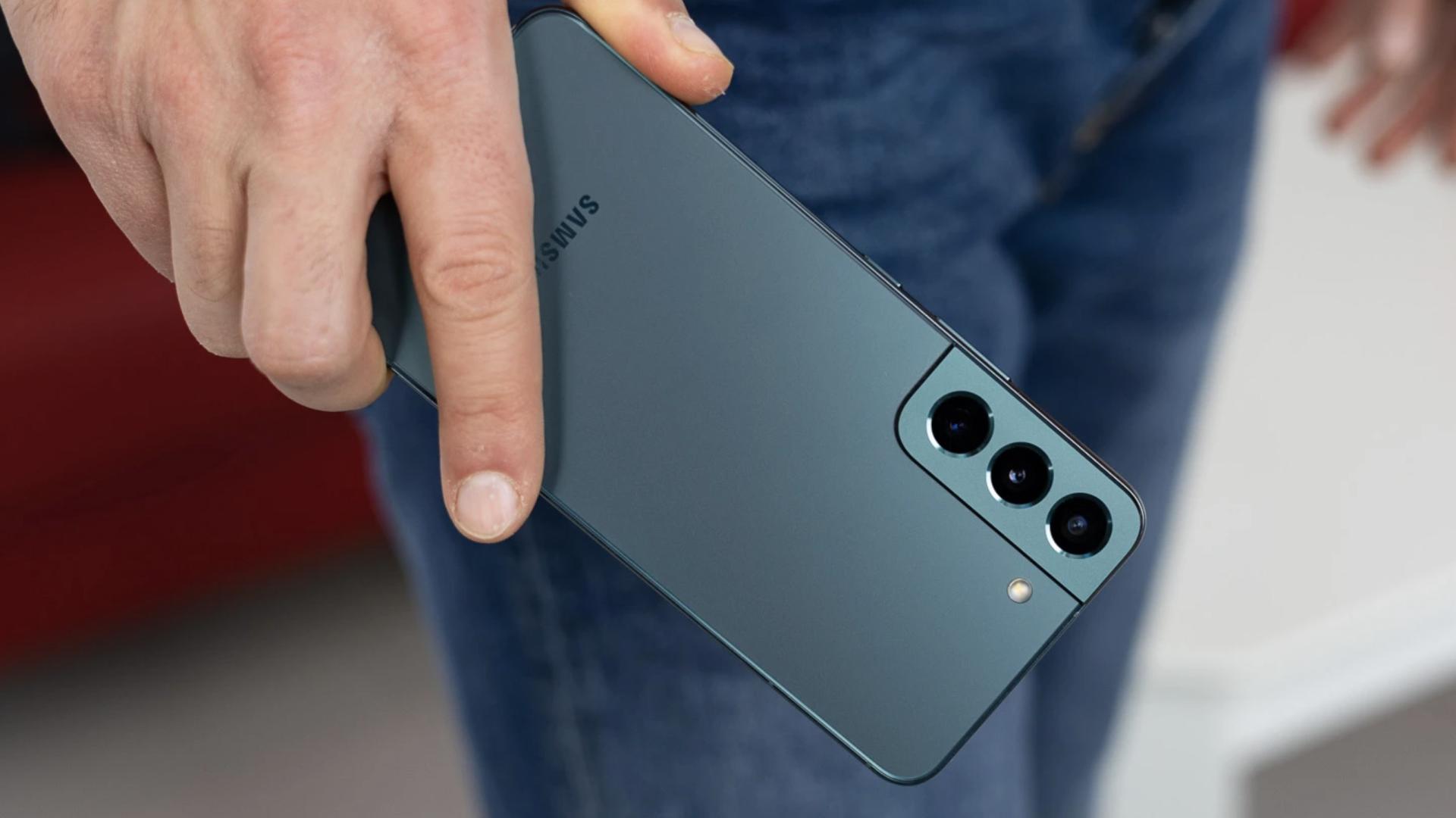 |三星S22迎战618，发布仅3个月跳水1150元，128GB版售价感人