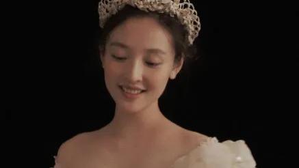 吴倩|顶流女星为爱隐婚生女，怀孕期间老公却和别人大秀恩爱：刚刚官宣离婚，恭喜 ！