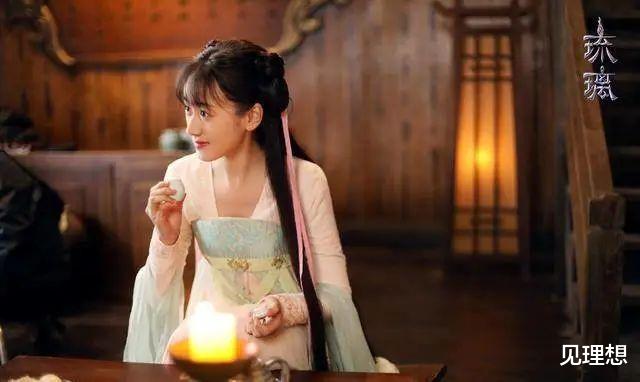 袁冰妍|又一90后小花要凉凉了?