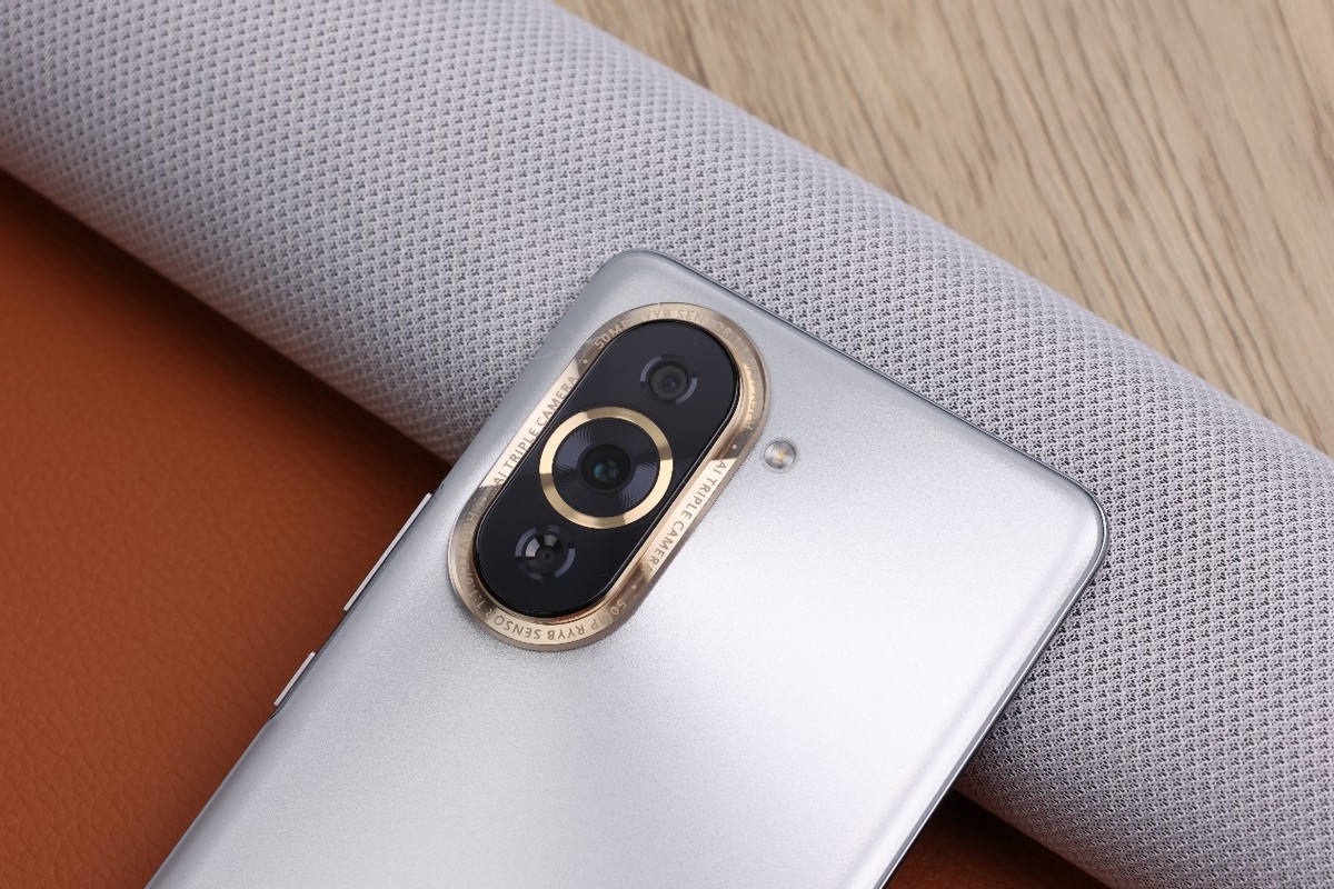 华为Nova|华为nova系列还值得买吗?nova10系列优缺点汇总