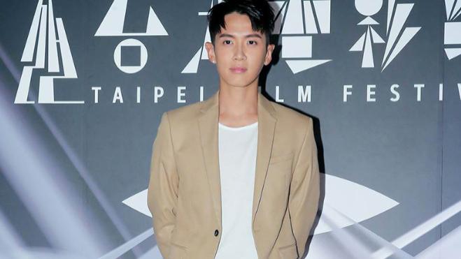 影帝|吸毒明星在复出拿影帝？被剥皮碎骨的缉毒警的命谁来还！