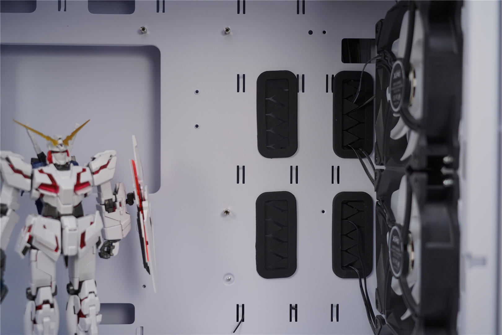 neuralink|独角兽主题主机来袭，依托XPG全家桶，装机效果很理想！